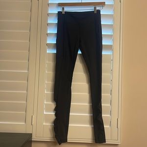 Lululemon yoga pants
